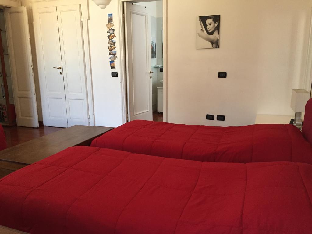 Il Giardino Nascosto Bed and Breakfast Busto Arsizio Δωμάτιο φωτογραφία
